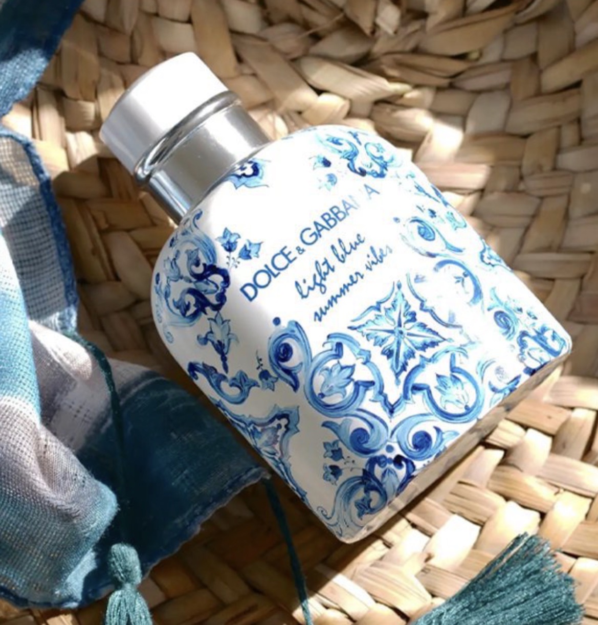 عطر ادکلن دولچه گابانا لایت بلو پور هوم سامر وایبس | Light Blue Summer Vibes